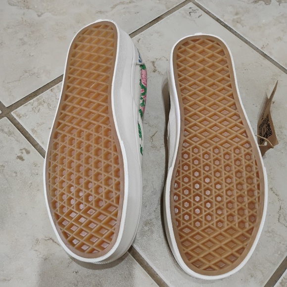 NWT Vans Eco Theory Classic Slip On Shoes Naturalistic Simplistic Size 5 W 3.5 M - Picture 8 of 10